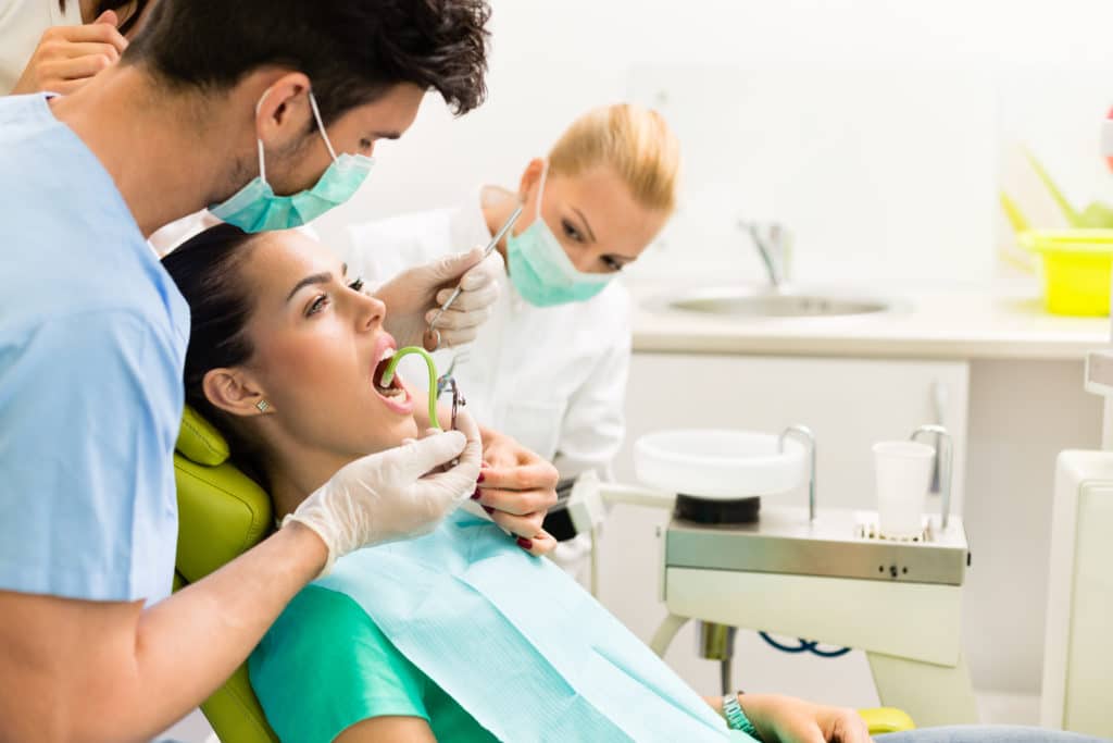 What to Do When You Need a Tooth Extraction in Las Vegas